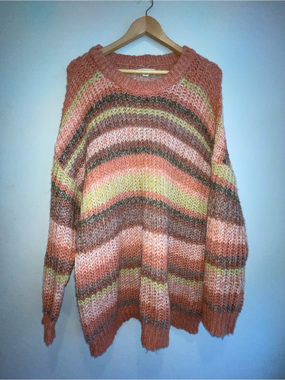 American Eagle Oversized Striped Knit Sweater M Pink Orange Chunky Soft Boho Coz